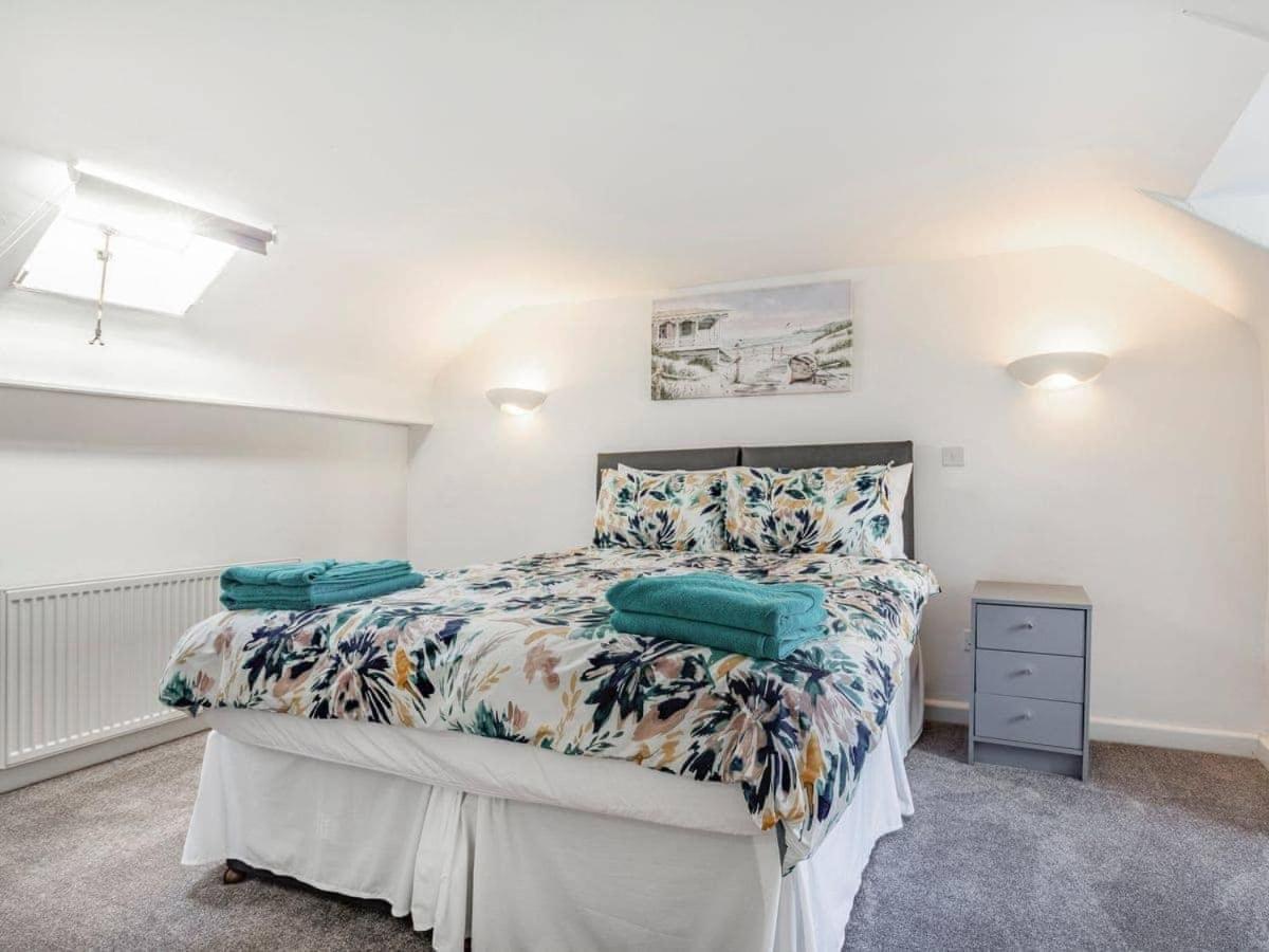 Holiday home Lovely Heather House 1 King 1 Double 4 Single Beds Torquay